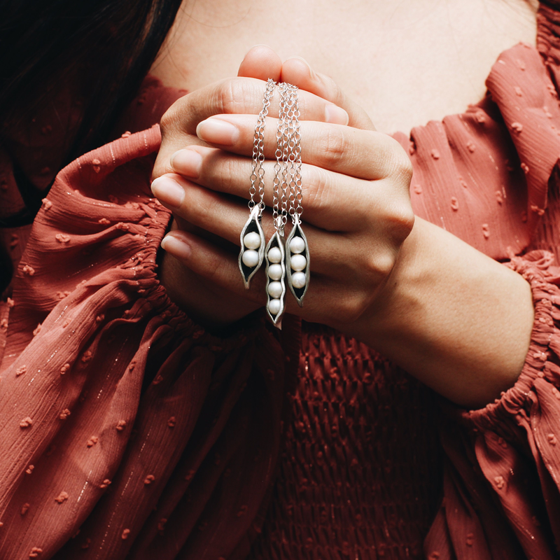Peas in outlet pod necklace