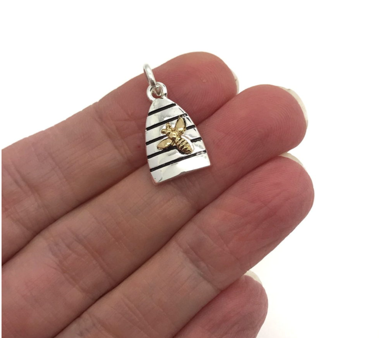 Tiffany bee stessa charm